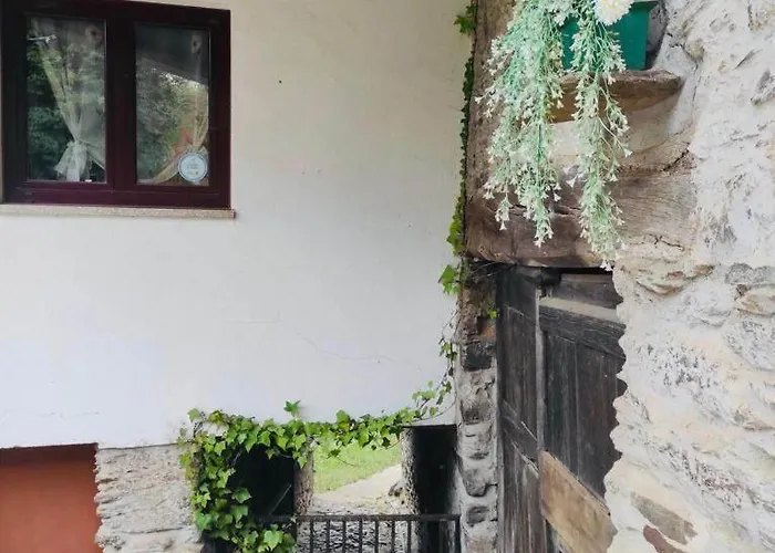 - Casa Da Ribeira Serapicos